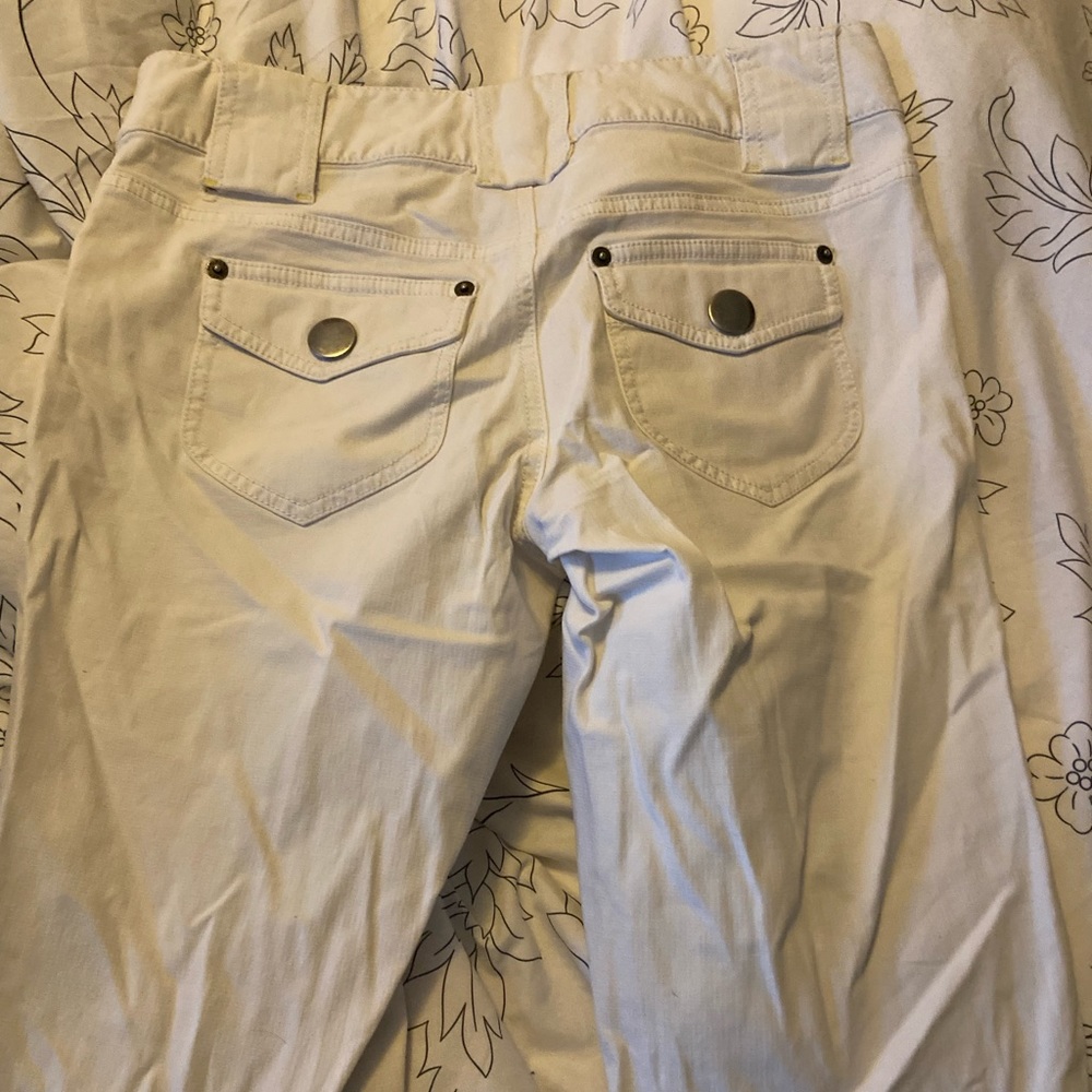 Banana Republic White/Cream Flare-Leg Jeans - Picture 4 of 4